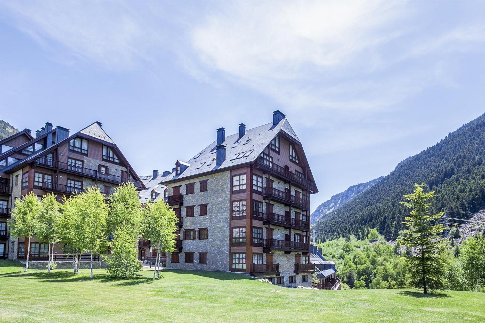 Luderna - Apartamento Val De Ruda A5 Orla Baqueira Beret Exterior photo